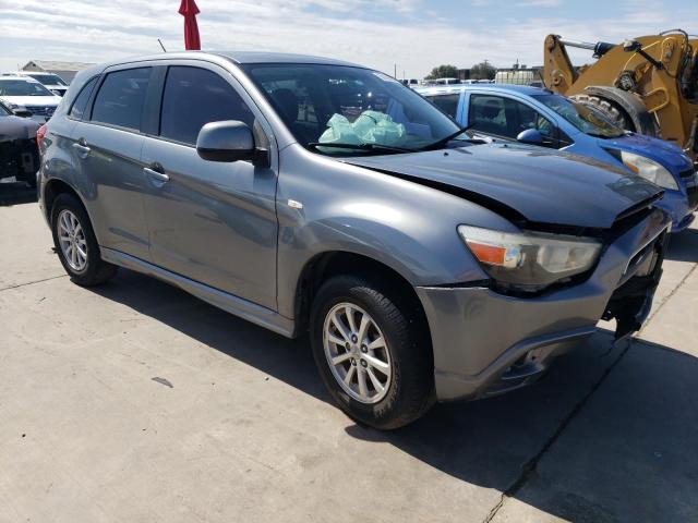 JA4AP3AU1BZ010516 - 2011 MITSUBISHI OUTLANDER ES GRAY photo 4