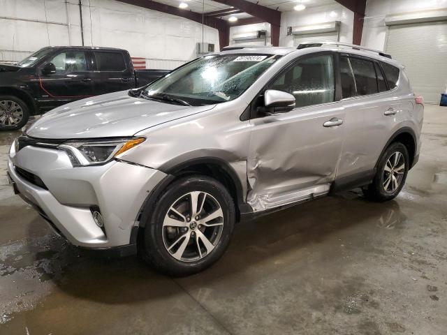 2T3RFREV2HW561838 - 2017 TOYOTA RAV4 XLE SILVER photo 1