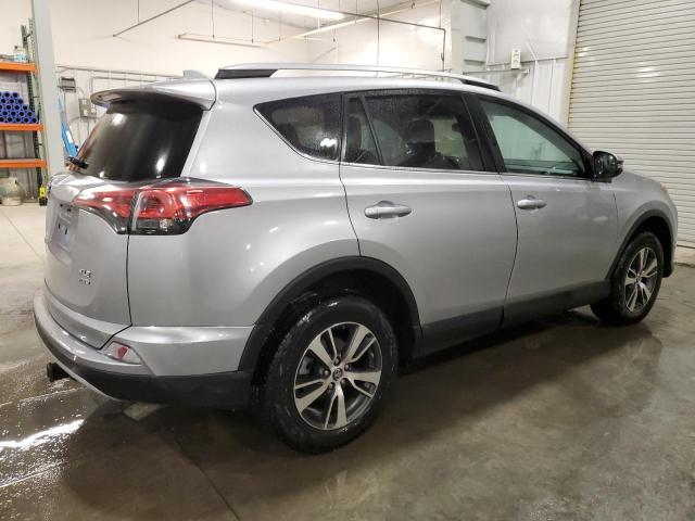 2T3RFREV2HW561838 - 2017 TOYOTA RAV4 XLE SILVER photo 3