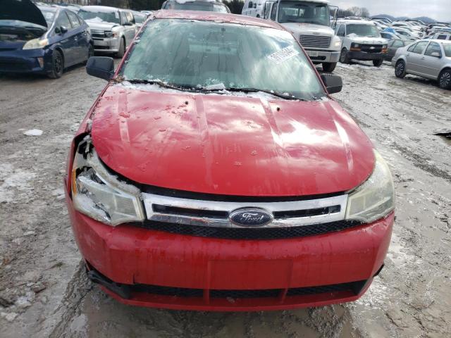 1FAHP35N18W257266 - 2008 FORD FOCUS SE RED photo 5