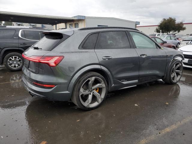 WA1ACBGE5PB011321 - 2023 AUDI E-TRON PREMIUM PLUS GRAY photo 3