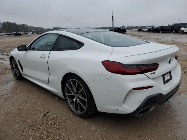 WBABC4C04NCH87687 - 2022 BMW M850XI WHITE photo 2