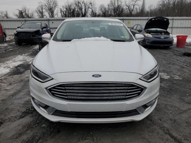 3FA6P0RU3JR151000 - 2018 FORD FUSION TITANIUM/PLATINUM HEV WHITE photo 5