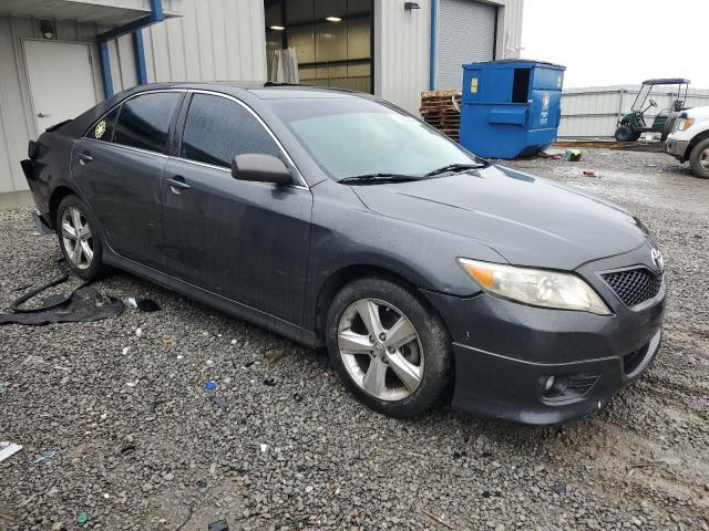 4T1BK3EKXAU108579 - 2010 TOYOTA CAMRY SE GRAY photo 4