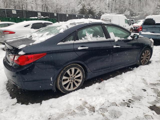 5NPEC4AB7CH383866 - 2012 HYUNDAI SONATA SE BLUE photo 3