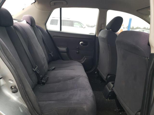 3N1BC11E99L468893 - 2009 NISSAN VERSA S GRAY photo 10