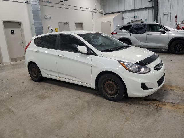 KMHCT5AE0DU060592 - 2013 HYUNDAI ACCENT GLS WHITE photo 4