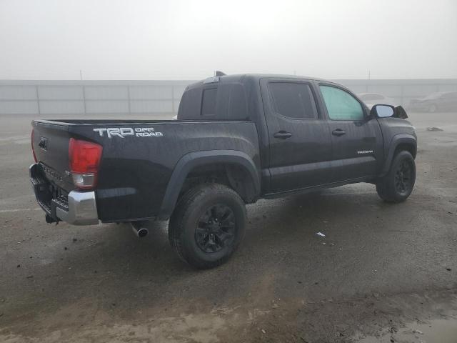 3TMAZ5CN9HM033666 - 2017 TOYOTA TACOMA DOUBLE CAB შავი ფოტო 3