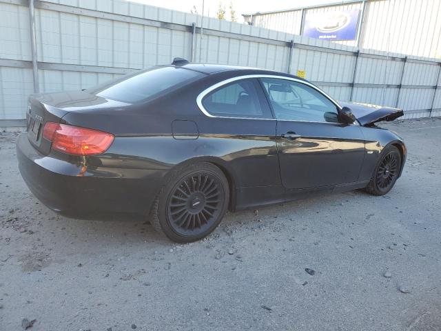 WBAKE3C55BE769096 - 2011 BMW 328 I BLACK photo 3