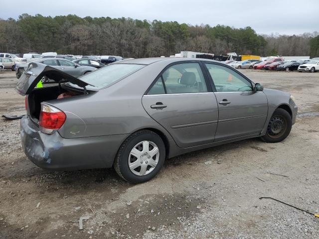 4T1BE32K45U622218 - 2005 TOYOTA CAMRY LE SILVER photo 3
