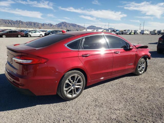 3FA6P0RU6KR273786 - 2019 FORD FUSION TITANIUM RED photo 3