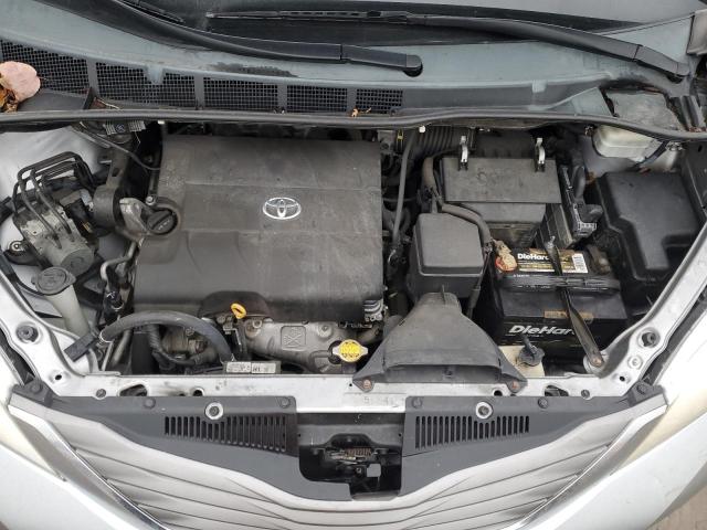 5TDYK3DC3BS155466 - 2011 TOYOTA SIENNA XLE SILVER photo 12