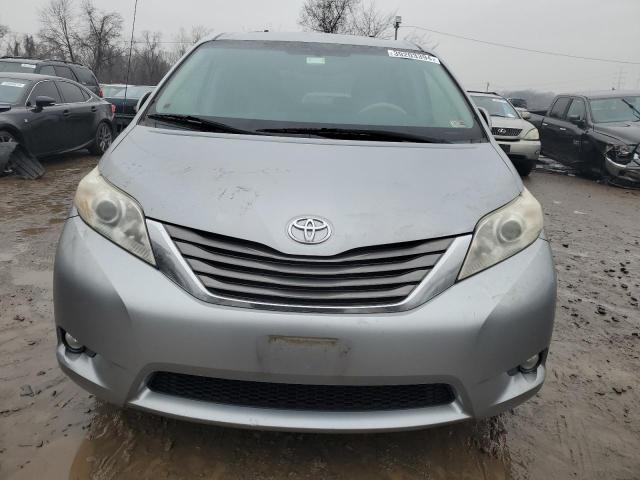 5TDYK3DC3BS155466 - 2011 TOYOTA SIENNA XLE SILVER photo 5