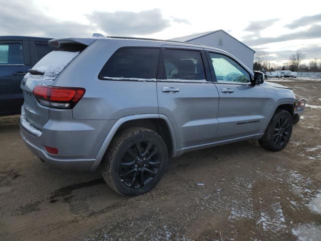 1C4RJFAG1HC809035 - 2017 JEEP GRAND CHER LAREDO ვერცხლისფერი ფოტო 3