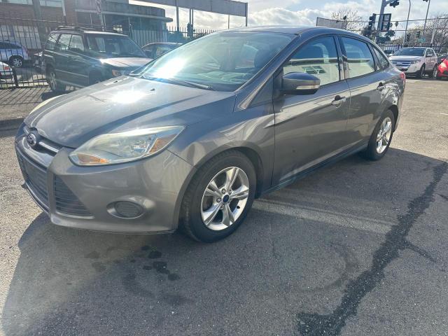 1FADP3F29DL352771 - 2013 FORD FOCUS SE GRAY photo 2