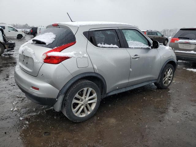 JN8AF5MR5BT013602 - 2011 NISSAN JUKE S SILVER photo 3