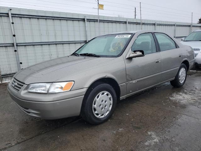 JT2BG22K8W0223922 - 1998 TOYOTA CAMRY CE TAN photo 1