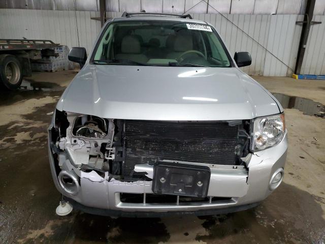 1FMCU0D74CKA28154 - 2012 FORD ESCAPE XLT SILVER photo 5