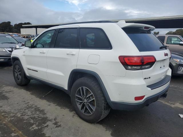 1C4RJFLT1JC344210 - 2018 JEEP GRAND CHER TRAILHAWK Սպիտակ լուսանկար 2