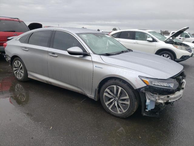 1HGCV3F16KA008537 - 2019 HONDA ACCORD HYBRID SILVER photo 4