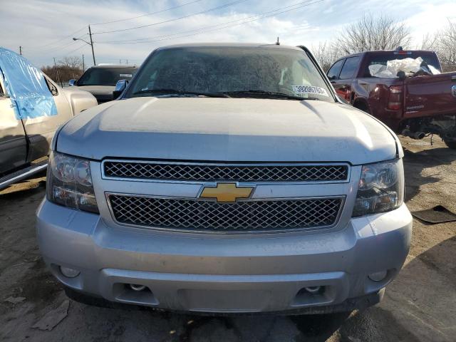 1GNSKCE01DR368290 - 2013 CHEVROLET TAHOE K1500 LTZ SILVER photo 5