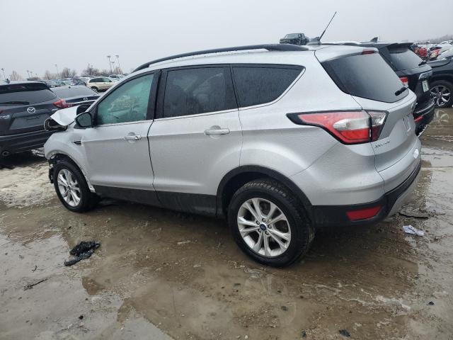 1FMCU9GD0JUD57358 - 2018 FORD ESCAPE SE SILVER photo 2