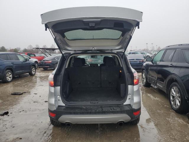 1FMCU9GD0JUD57358 - 2018 FORD ESCAPE SE SILVER photo 6