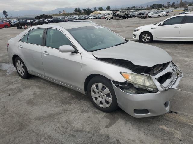 4T4BF3EK3AR086256 - 2010 TOYOTA CAMRY BASE SILVER photo 4