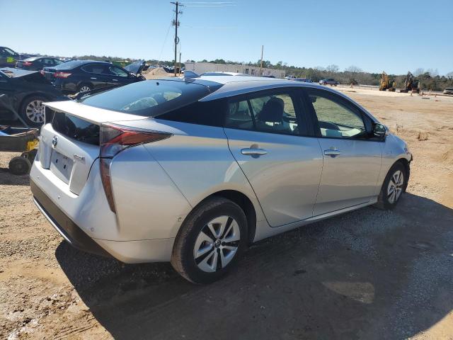 JTDKARFU2H3538732 - 2017 TOYOTA PRIUS SILVER photo 3