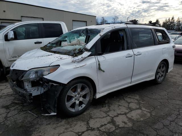 2013 TOYOTA SIENNA SPORT, 