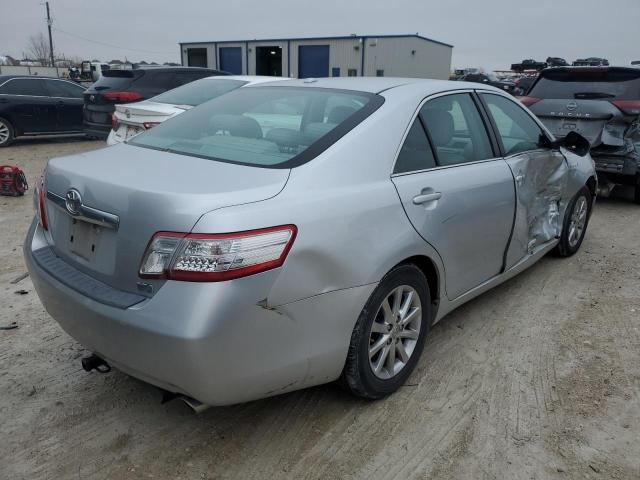 4T1BB3EK0BU133136 - 2011 TOYOTA CAMRY HYBRID SILVER photo 3