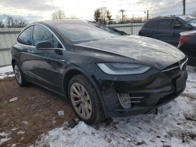 5YJXCDE28LF300527 - 2020 TESLA MODEL X BLACK photo 4