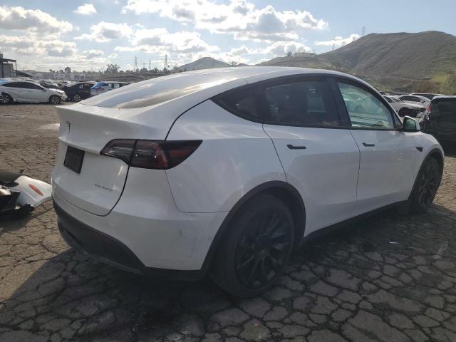 5YJYGDEE9MF158337 - 2021 TESLA MODEL Y WHITE photo 3