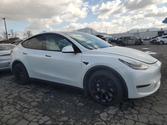 5YJYGDEE9MF158337 - 2021 TESLA MODEL Y WHITE photo 4