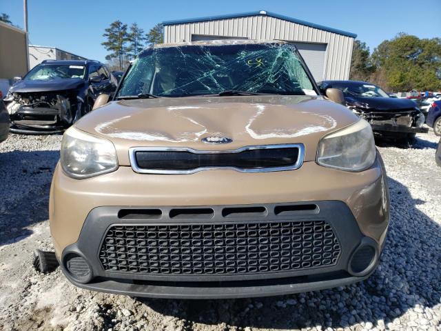 KNDJP3A50F7164439 - 2015 KIA SOUL + TAN photo 5