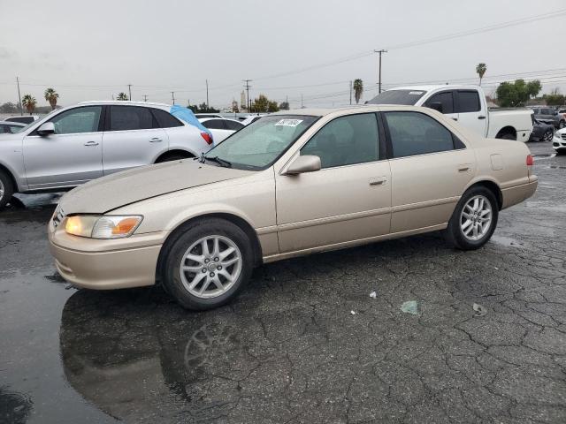 JT2BF28K4Y0236311 - 2000 TOYOTA CAMRY LE GOLD photo 1
