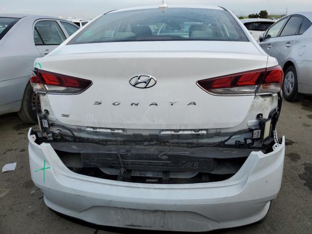 5NPE24AF6KH744668 - 2019 HYUNDAI SONATA SE WHITE photo 6