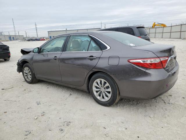 4T4BF1FKXFR459643 - 2015 TOYOTA CAMRY LE GRAY photo 2