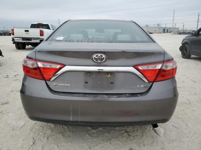 4T4BF1FKXFR459643 - 2015 TOYOTA CAMRY LE GRAY photo 6