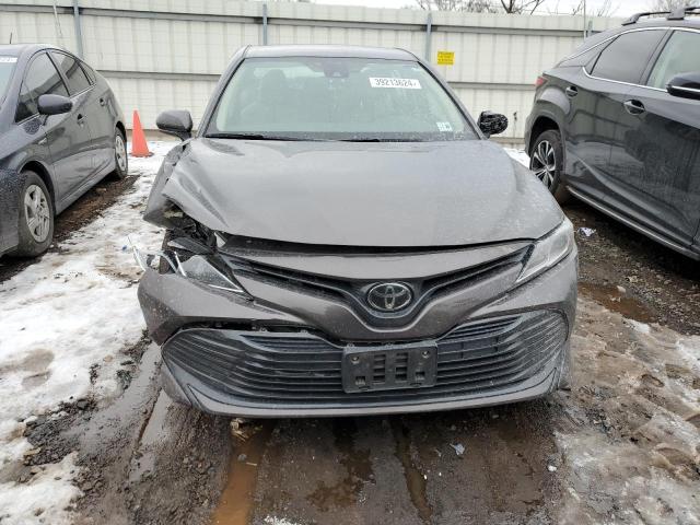 4T1B11HK4KU789598 - 2019 TOYOTA CAMRY L BROWN photo 5