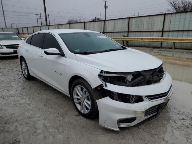 1G1ZD5ST7JF103505 - 2018 CHEVROLET MALIBU LT WHITE photo 4