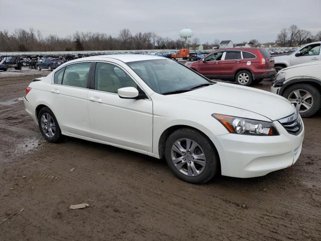 1HGCP2F46CA078166 - 2012 HONDA ACCORD LXP WHITE photo 4