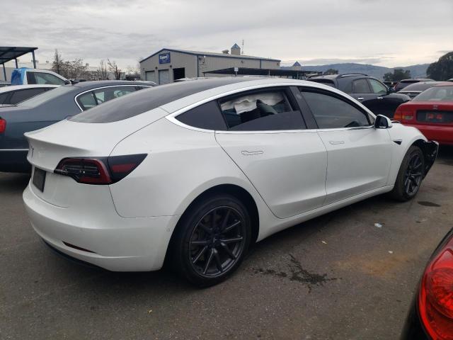 5YJ3E1EA6LF706157 - 2020 TESLA MODEL 3 WHITE photo 3