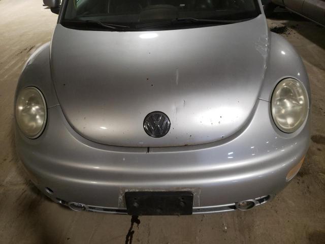 3VWDD21CXYM461433 - 2000 VOLKSWAGEN NEW BEETLE GLX 银色 照片 9