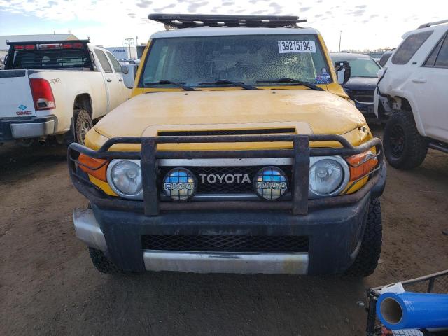 JTEBU11F670055323 - 2007 TOYOTA FJ CRUISER YELLOW photo 5