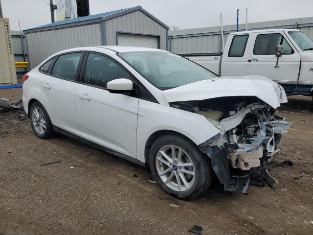 1FADP3FE9JL322045 - 2018 FORD FOCUS SE WHITE photo 4