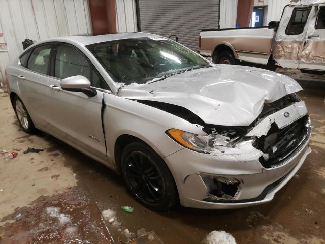 3FA6P0LU3KR169152 - 2019 FORD FUSION SE SILVER photo 4