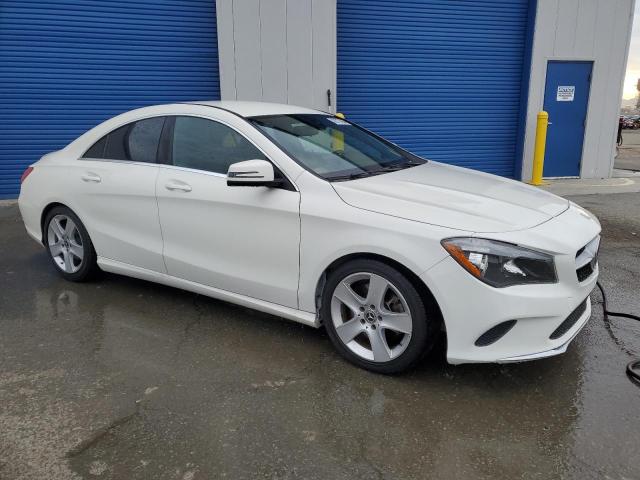 WDDSJ4EB2JN620236 - 2018 MERCEDES-BENZ CLA 250 WHITE photo 4