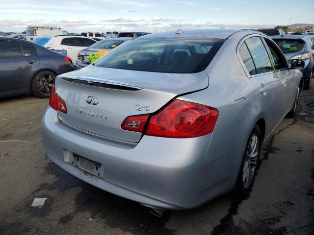 JN1CV6AP5FM500169 - 2015 INFINITI Q40 SILVER photo 3