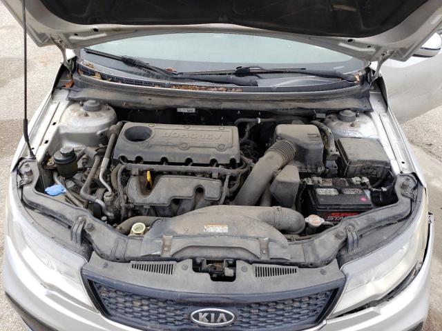 KNAFW6A33B5374027 - 2011 KIA FORTE SX SILVER photo 11